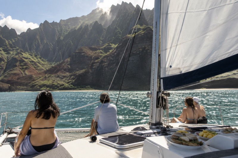 Luxury Catamaran, Two Meals