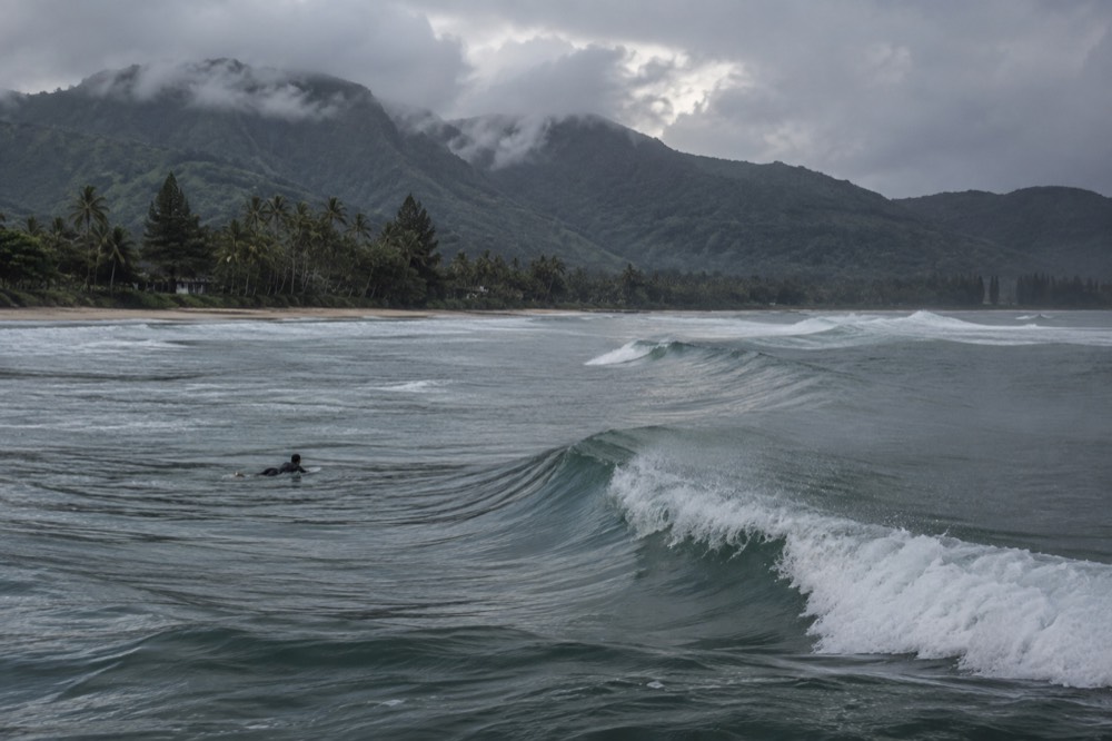 Winter swell lines stacking across Hanalei Bay